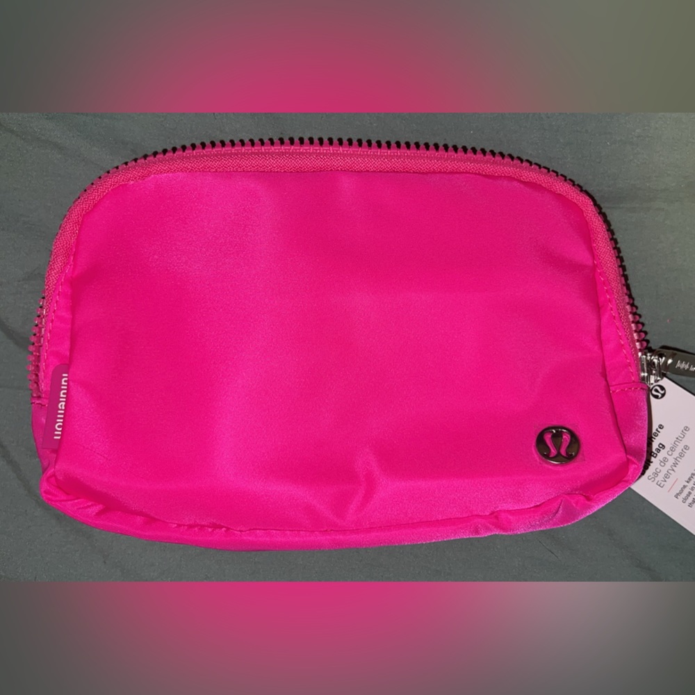 NWT sonic pink lululemon everywhere belt bag